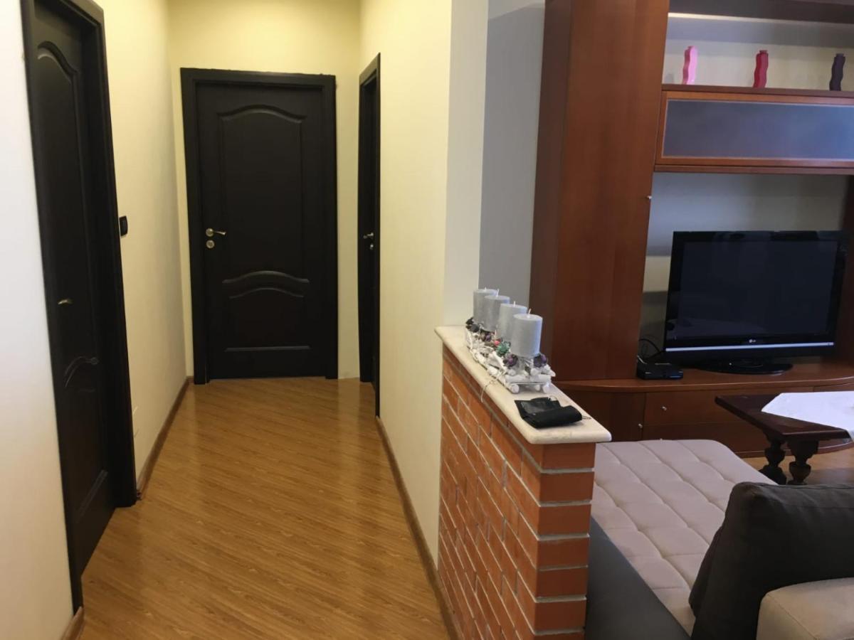 דירות אראד Apartament Valeria מראה חיצוני תמונה